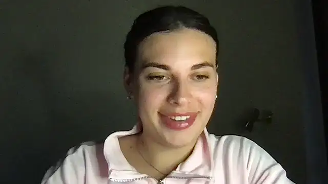 Snapshot of MoonriseGoddess chatting on 11, 5, 2026 MoonriseGoddess online show from 11, 5, 2026