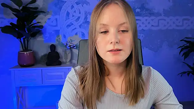 VivienLeeigh online show from 1, 3, 2025