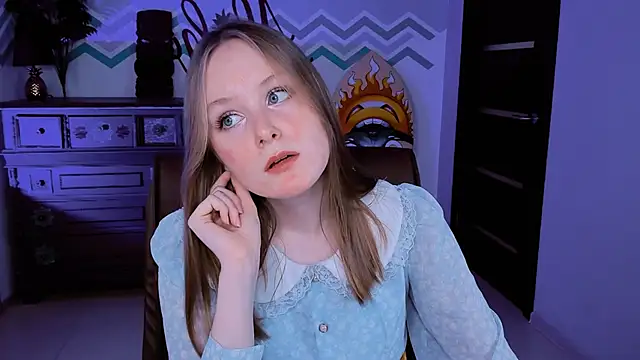 VivienLeeigh online show from 13, 3, 2025