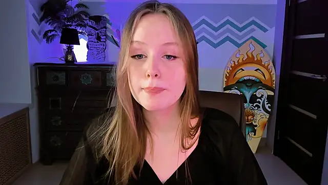 VivienLeeigh online show from 22, 3, 2025