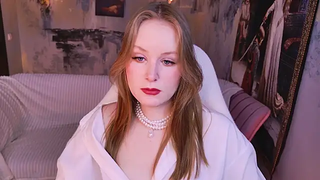 VivienLeeigh online show from 12, 4, 2026