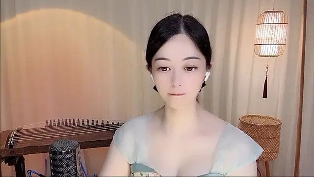 Snapshot of Tian-xin-999 chatting on 20, 6, 2026 Tian-xin-999 online show from 20, 6, 2026