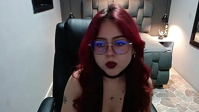 crimson tati  online show from 3, 12, 2024