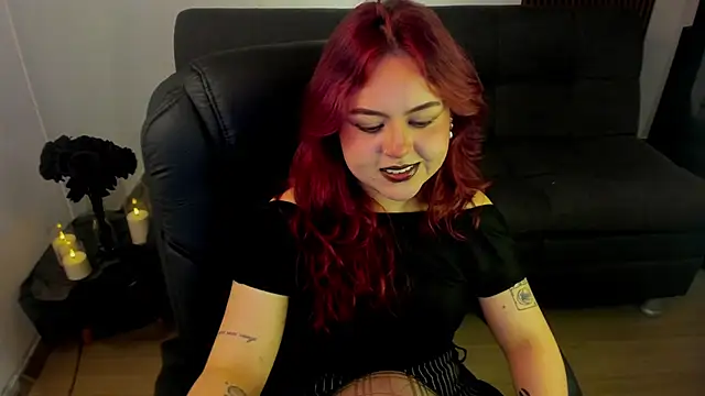 crimson tati  online show from 11, 10, 2025