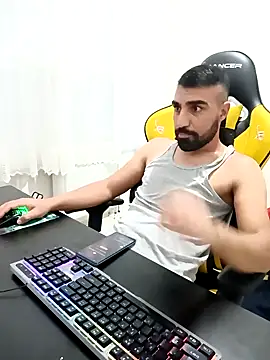 Snapshot of SertSikici022 chatting on 3, 12, 2024 SertSikici022 online show from 3, 12, 2024