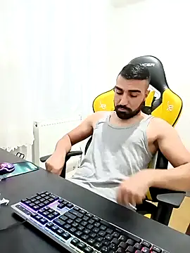 Snapshot of SertSikici022 chatting on 6, 12, 2024 SertSikici022 online show from 6, 12, 2024