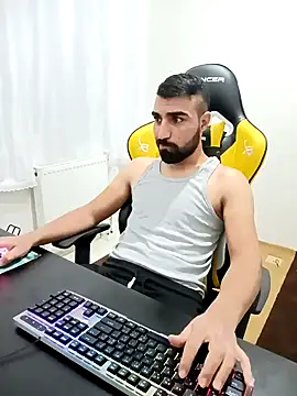 Snapshot of SertSikici022 chatting on 9, 12, 2024 SertSikici022 online show from 9, 12, 2024