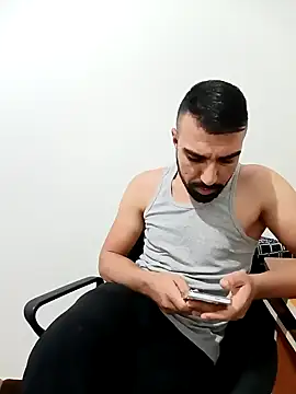 Snapshot of SertSikici022 chatting on 20, 12, 2024 SertSikici022 online show from 20, 12, 2024