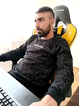 Snapshot of SertSikici022 chatting on 21, 12, 2024 SertSikici022 online show from 21, 12, 2024