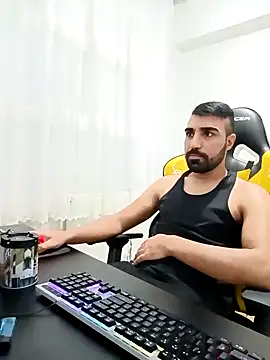 Snapshot of SertSikici022 chatting on 26, 12, 2024 SertSikici022 online show from 26, 12, 2024