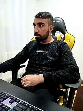 Snapshot of SertSikici022 chatting on 23, 2, 2025 SertSikici022 online show from 23, 2, 2025