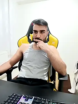 Snapshot of SertSikici022 chatting on 24, 2, 2025 SertSikici022 online show from 24, 2, 2025