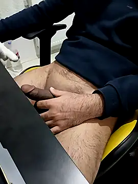 Snapshot of SertSikici022 chatting on 7, 3, 2025 SertSikici022 online show from 7, 3, 2025