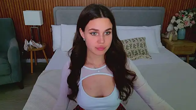 RihannaRose online show from 15, 10, 2025