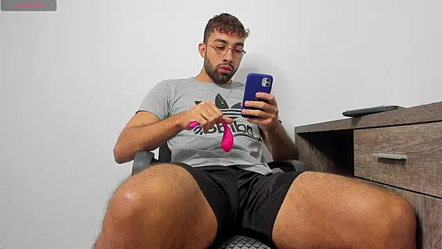 stephennolan1 online show from 30, 1, 2025