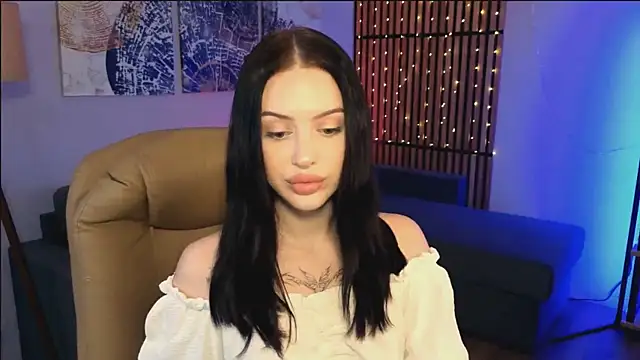 StellaryShy online show from 9, 12, 2024