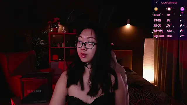 Marine Vact online show from 14, 10, 2025