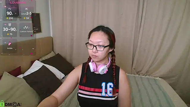 Snapshot of Marine_Vact chatting on 28, 7, 2026 Marine Vact online show from 28, 7, 2026