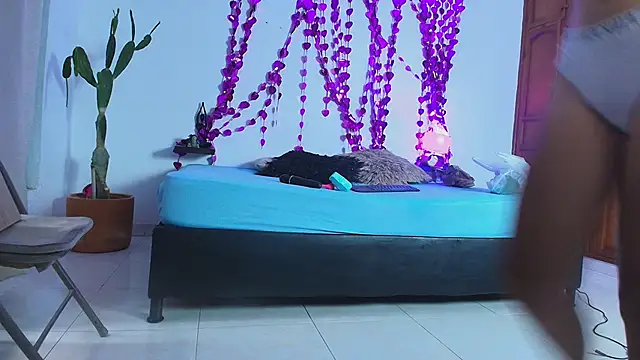 Snapshot of miwa_cute chatting on 7, 3, 2025 miwa cute online show from 7, 3, 2025