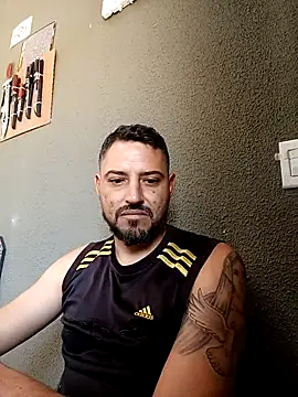 P4uzud4O online show from 16, 4, 2026