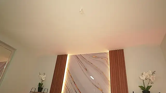 elasummer online show from 4, 3, 2026