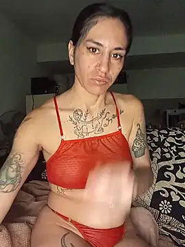 LaCristinatrans online show from 27, 10, 2025