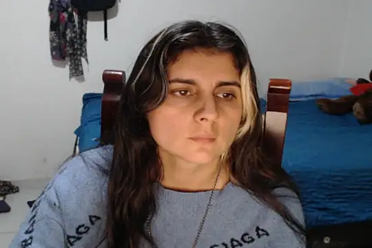 Snapshot of samanta_rosas1 chatting on 18, 12, 2024 samanta rosas1 online show from 18, 12, 2024