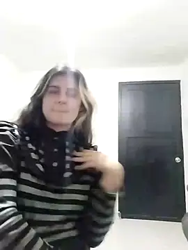 Snapshot of samanta_rosas1 chatting on 29, 12, 2024 samanta rosas1 online show from 29, 12, 2024