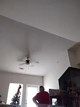 Playmate86 online show from 12, 12, 2024