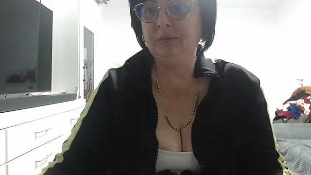 Amandamuller1982 online show from 29, 11, 2025