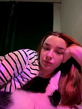 Snapshot of CookyDaisy chatting on 1, 12, 2024 CookyDaisy online show from 1, 12, 2024