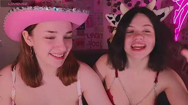 Snapshot of CookyDaisy chatting on 16, 3, 2025 CookyDaisy online show from 16, 3, 2025
