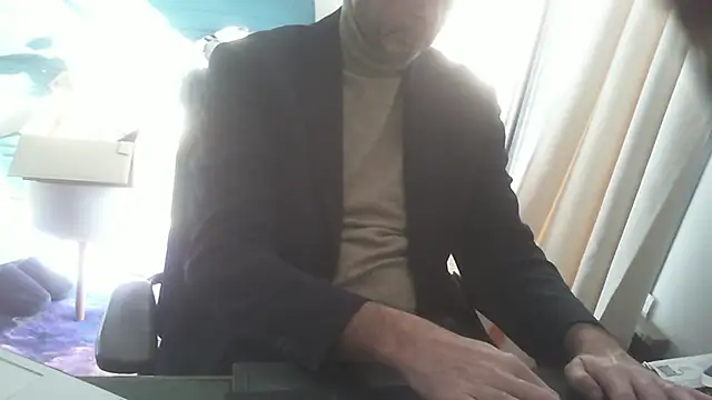 shyfrenchcock1 online show from 17, 1, 2025