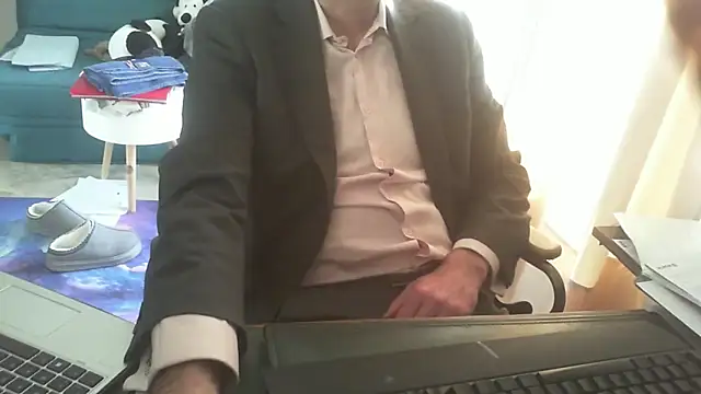 shyfrenchcock1 online show from 3, 3, 2025