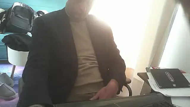 shyfrenchcock1 online show from 18, 3, 2025