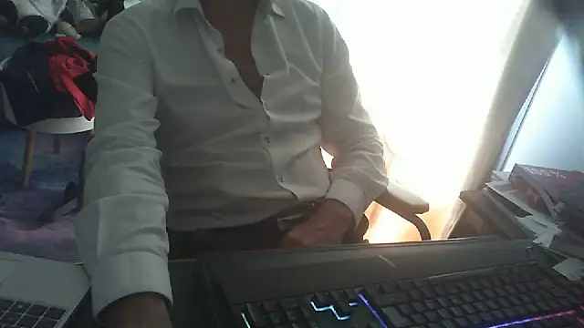 shyfrenchcock1 online show from 12, 6, 2026