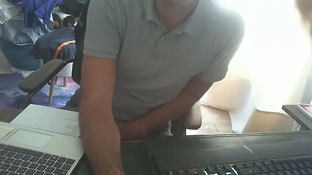 shyfrenchcock1 online show from 6, 7, 2026