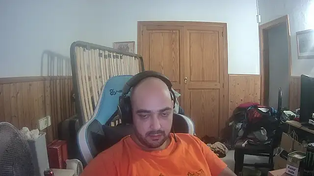 chicomallorca96 online show from 28, 9, 2025