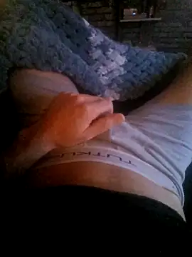 miranilayda online show from 25, 2, 2026