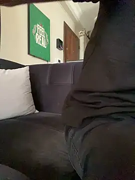 miranilayda online show from 18, 4, 2026