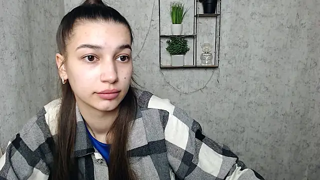 KarolinaRosse  online show from 7, 3, 2025