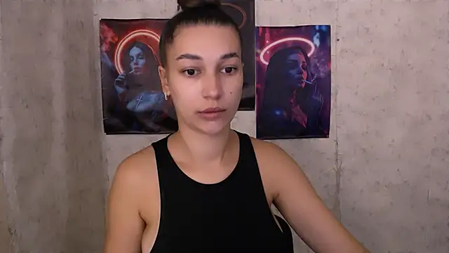 KarolinaRosse  online show from 19, 9, 2025