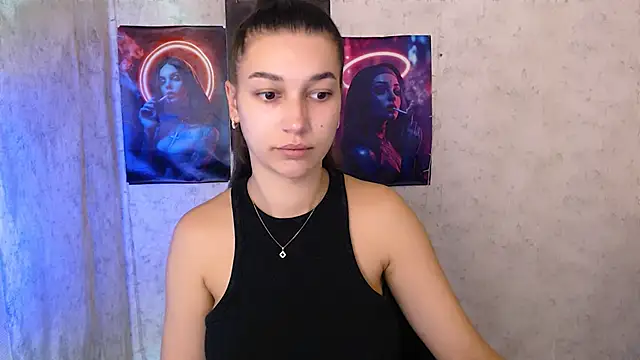 KarolinaRosse  online show from 20, 10, 2025