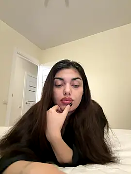 Sweet Khalifa  online show from 7, 12, 2024