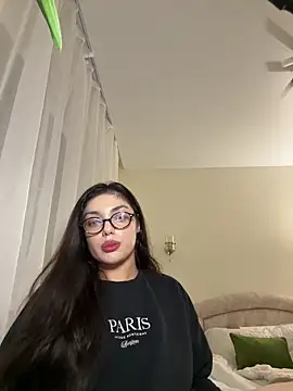 Sweet Khalifa  online show from 25, 1, 2025