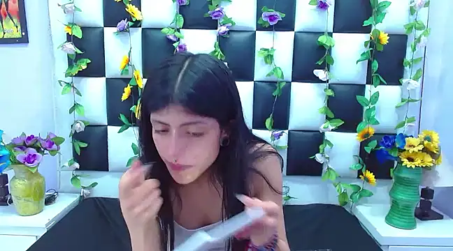 Morgana Smit online show from 12, 2, 2025