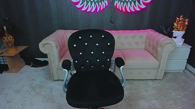 anemarieejolie online show from 5, 2, 2025