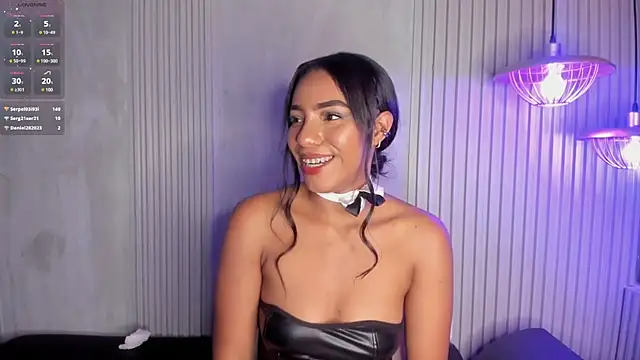 Snapshot of ChloeTayylor_ chatting on 6, 1, 2025 ChloeTayylor online show from 6, 1, 2025