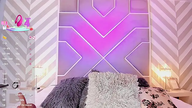 ChloeTayylor  online show from 30, 10, 2025