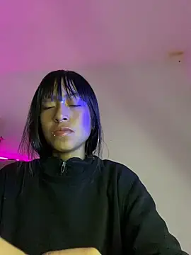 bonnie 18x online show from 14, 2, 2025